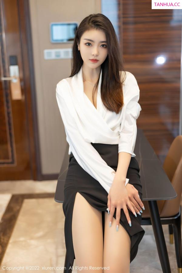 可乐Vicky  [XiuRen]高清写真图 2022.04.14 No.4869 可樂Vicky第24张图片